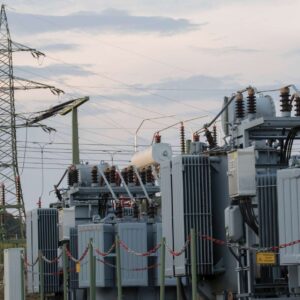 Advanced Navigation of Three-Phase Power Transformers