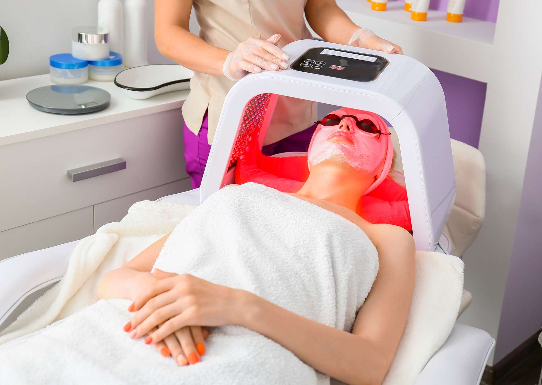 Basics of Chinese Chromotherapy